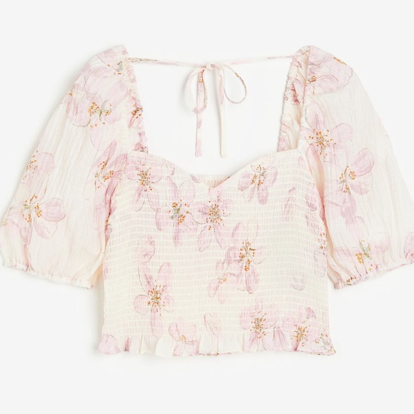 H&M Tops - 🌸 NWOT H&M floral top